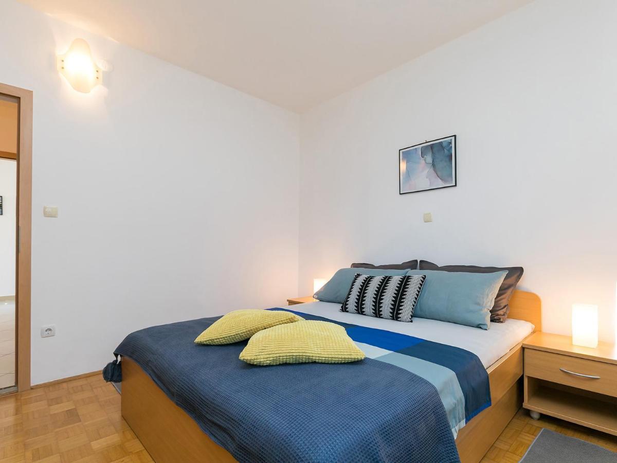 Holiday Appartment Tessa 波雷奇 外观 照片
