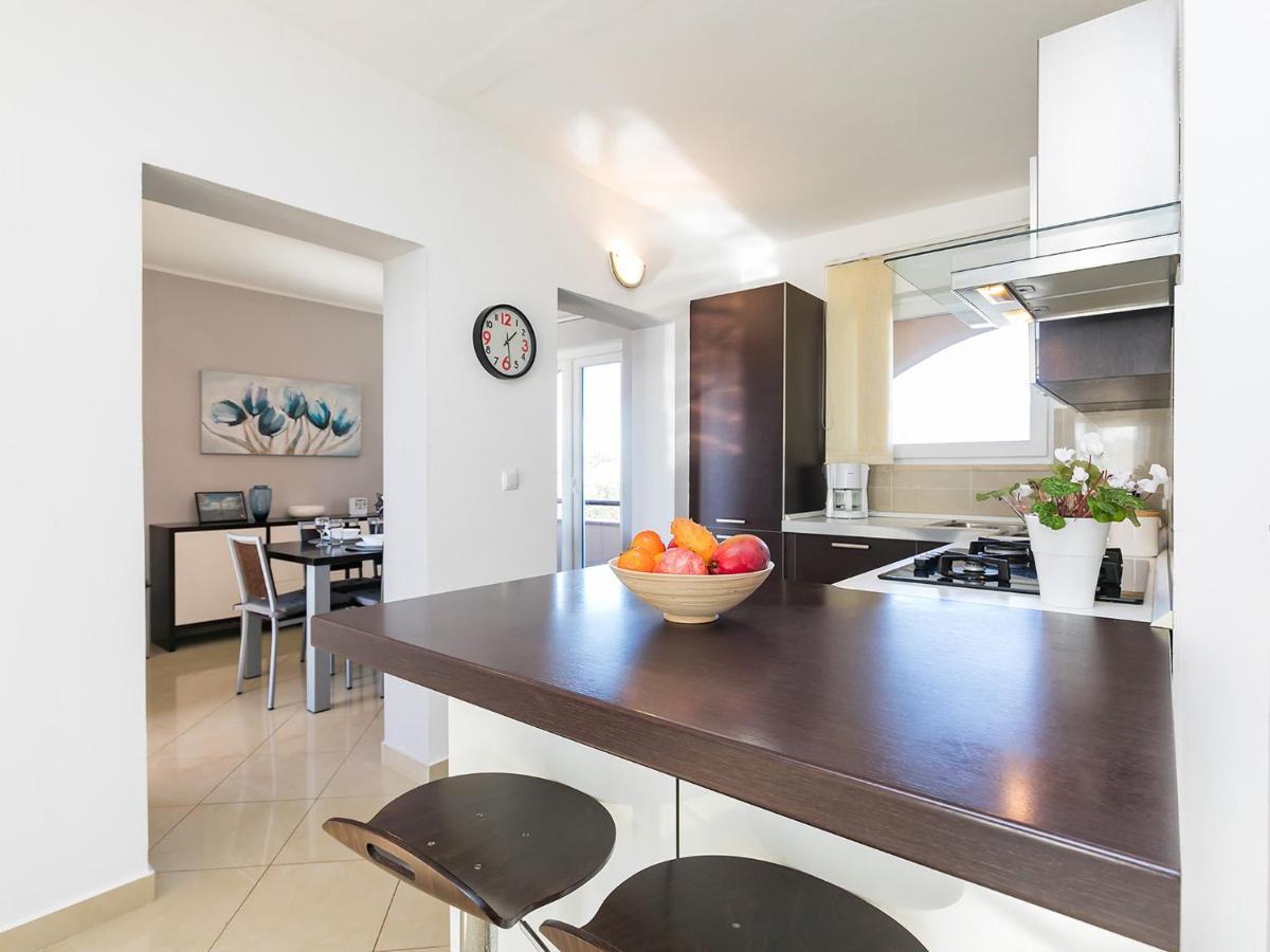 Holiday Appartment Tessa 波雷奇 外观 照片